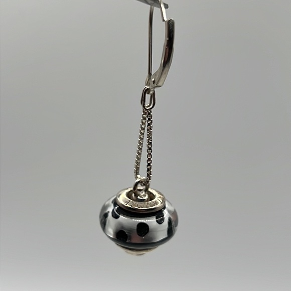 PERLAMORE CHANGEABLE GLASS BEAD AND STERLING SILVER EARRINGS - Picture 3 of 5